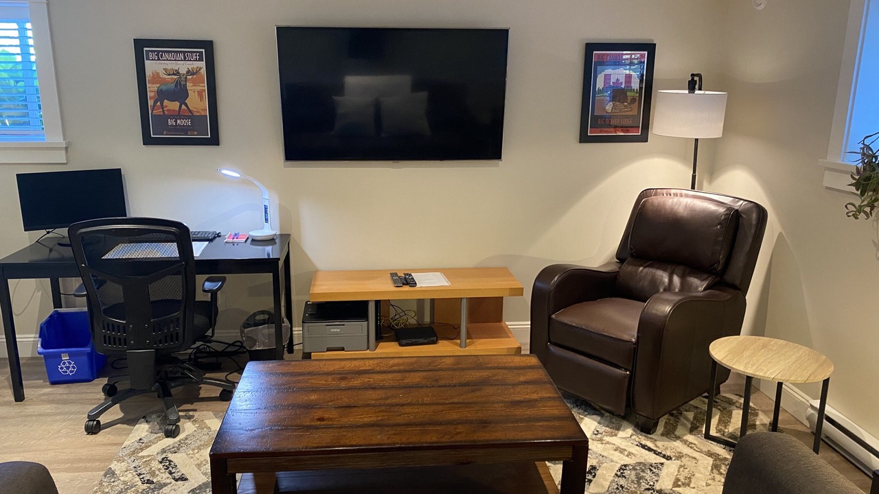 Photo of Livingroom in Gordon Head