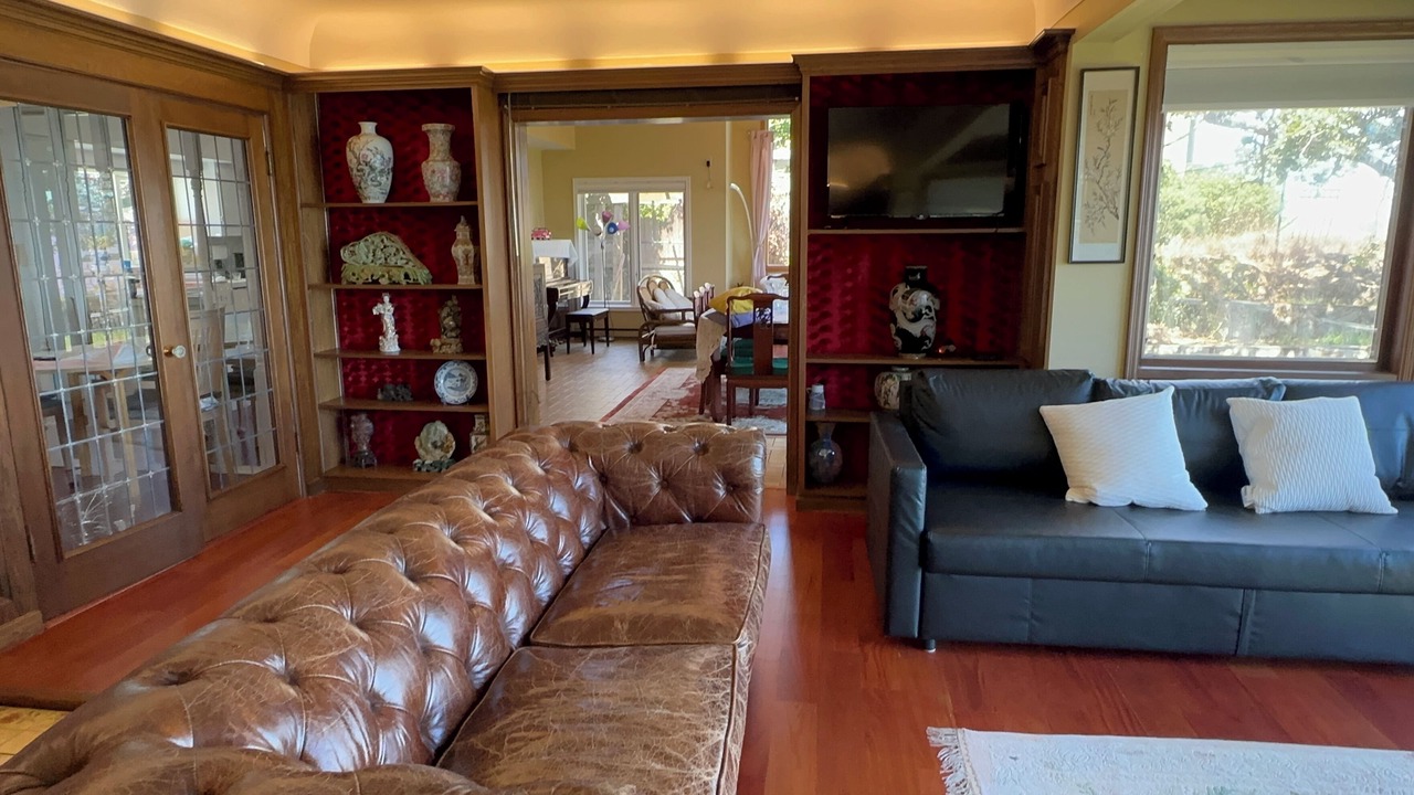 Photo of Livingroom in Gordon Head
