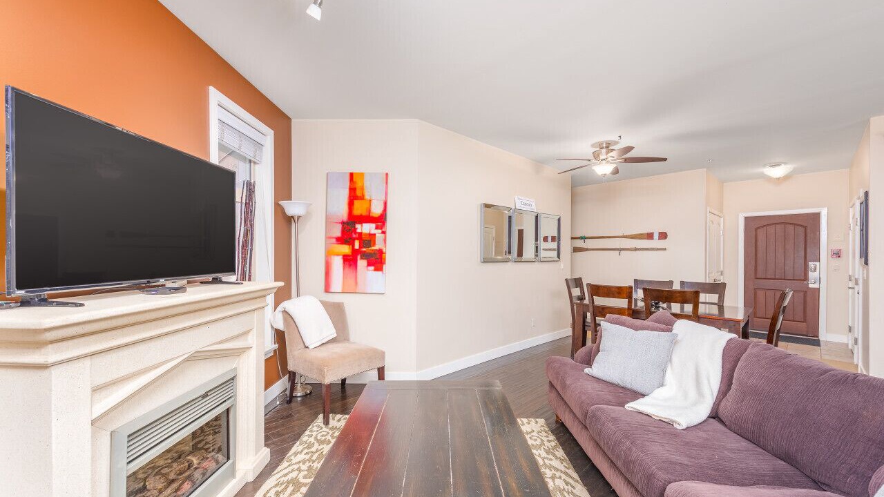 Photo of Livingroom in Westbank
