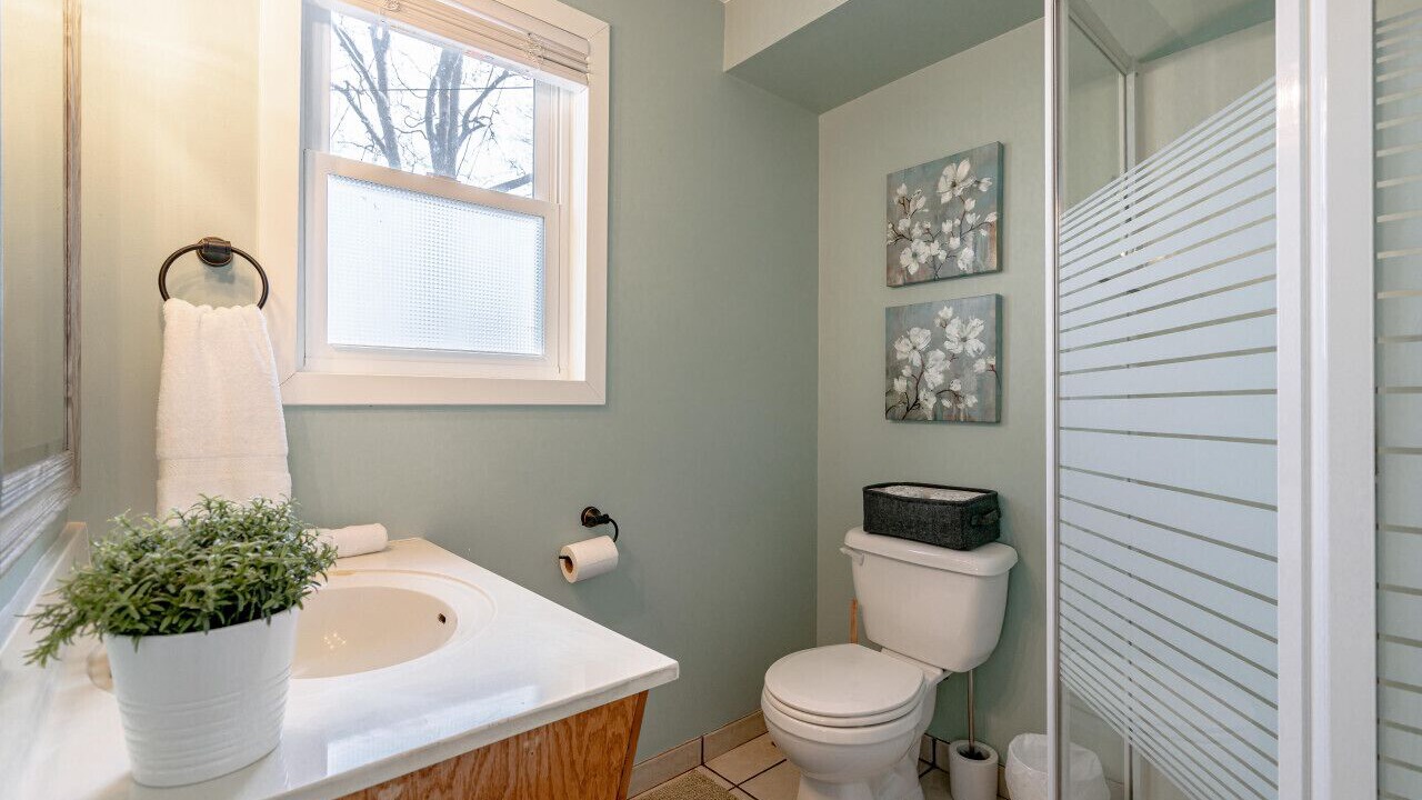 Photo of Bathroom in Leamington