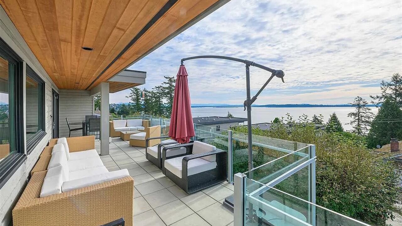 Photo of Patio Balcony in White Rock