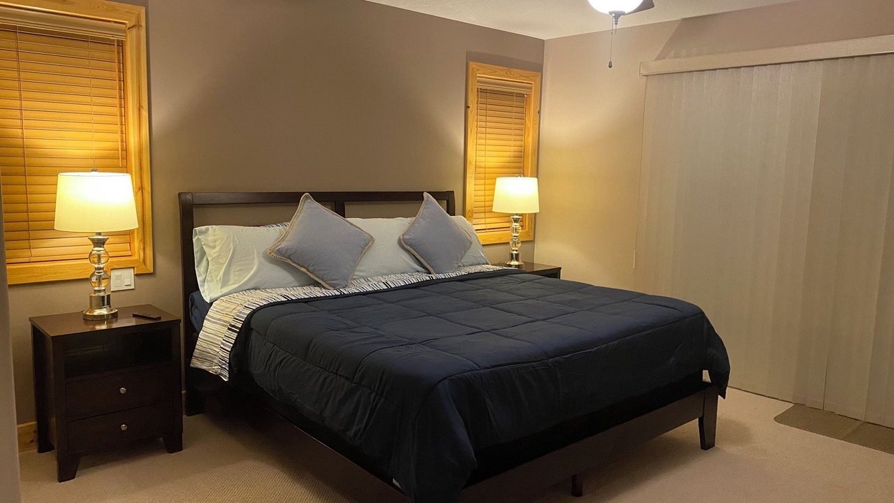 Photo of Bedroom in Westshore Estates