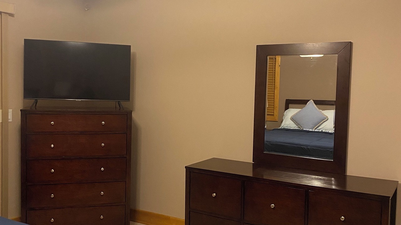 Photo of Bedroom in Westshore Estates
