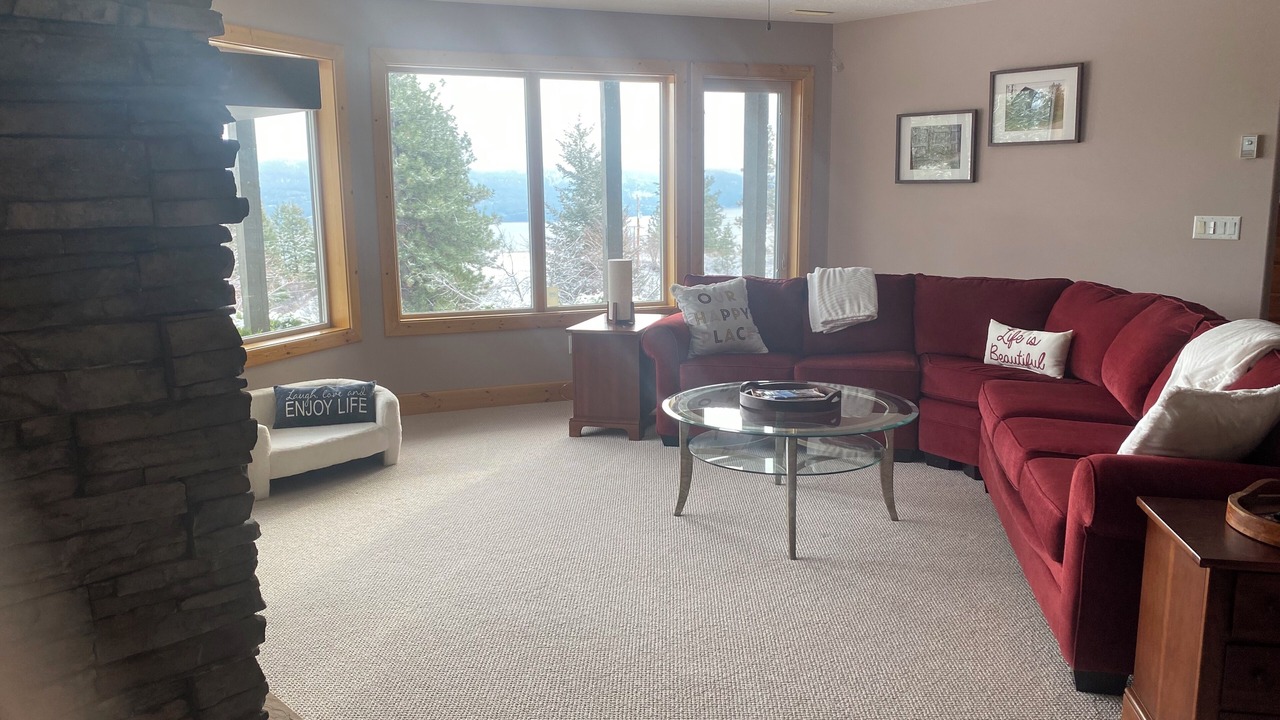 Photo of Livingroom in Westshore Estates