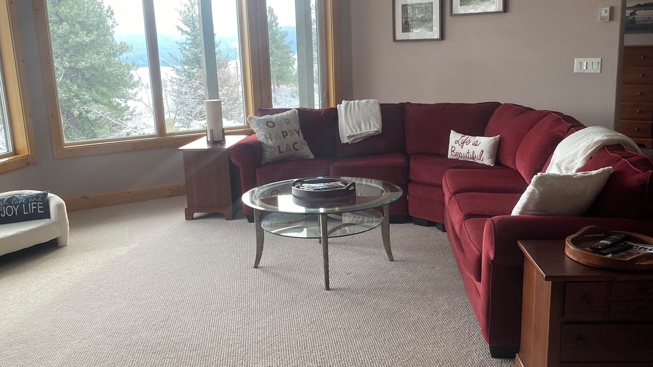 Photo of Livingroom in Westshore Estates