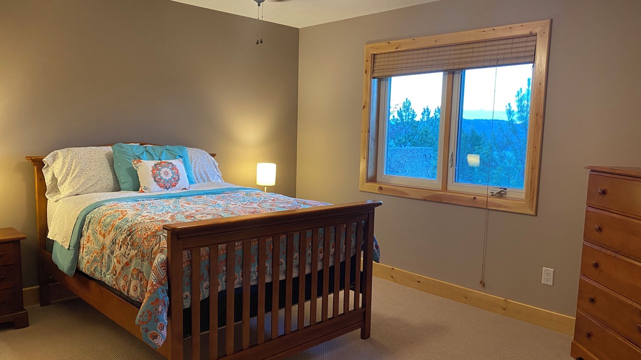 Photo of Bedroom in Westshore Estates