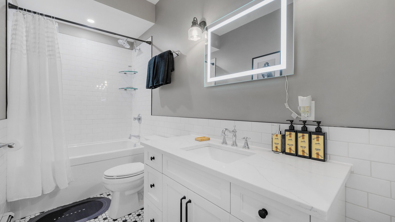 Photo of Bathroom in Tuxedo Park