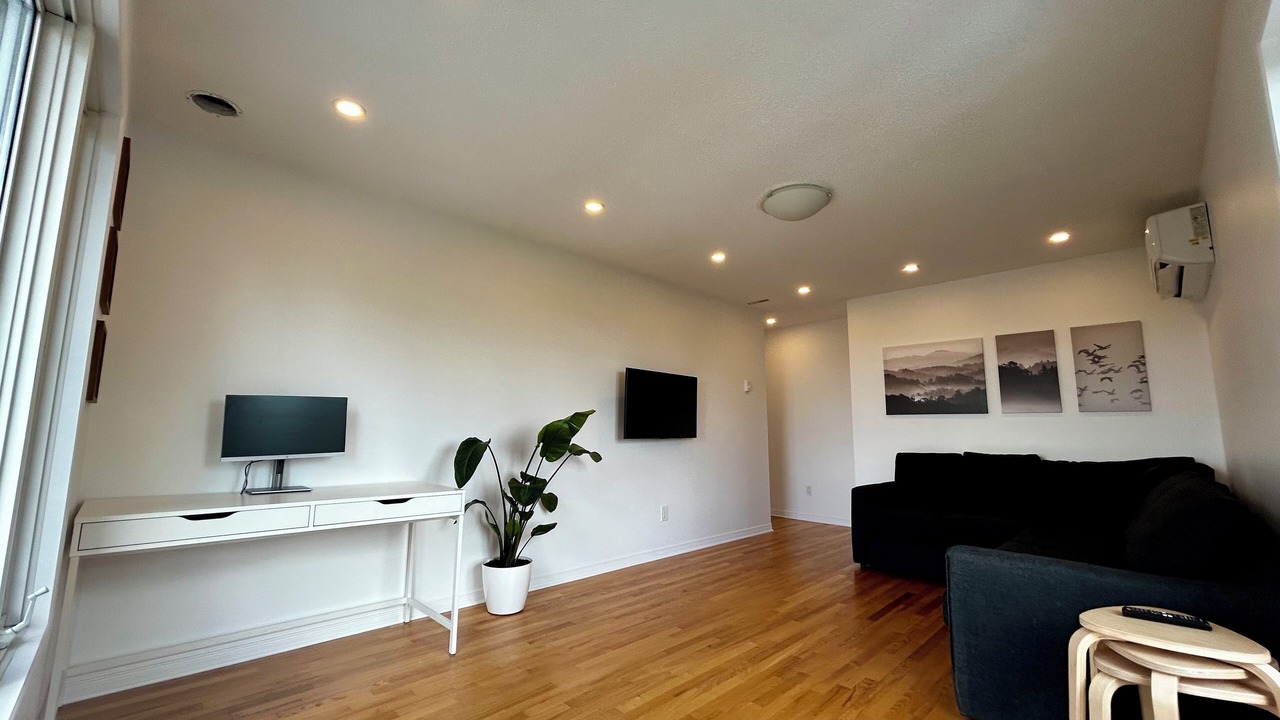 Photo of Livingroom in Hull