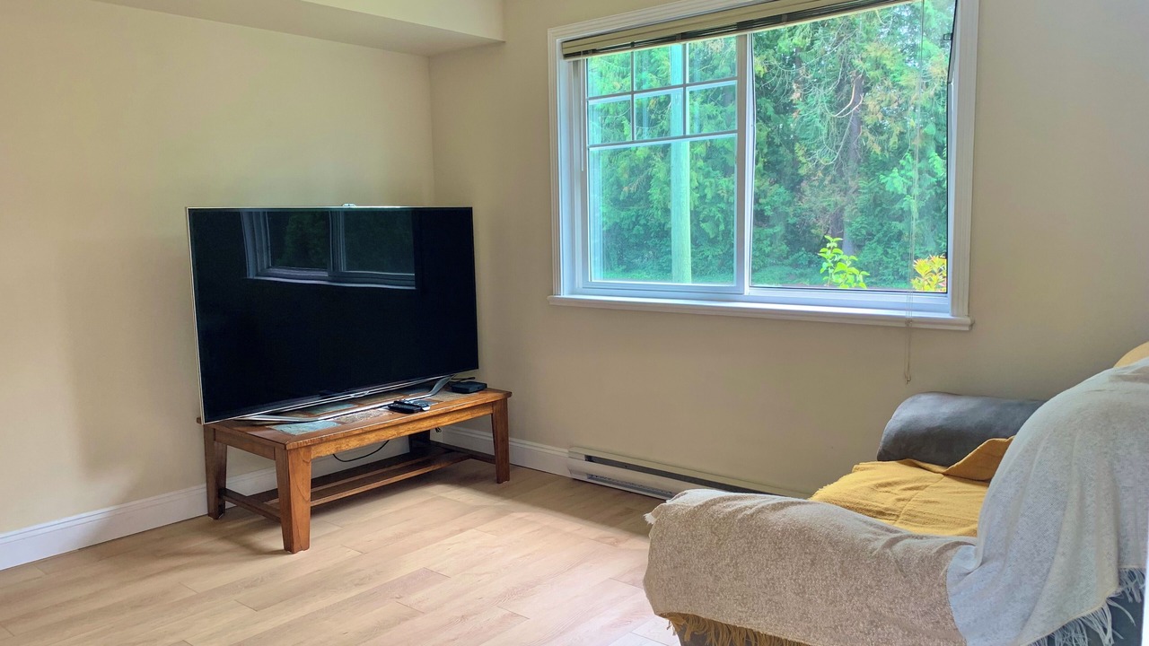 Photo of Livingroom in Coquitlam