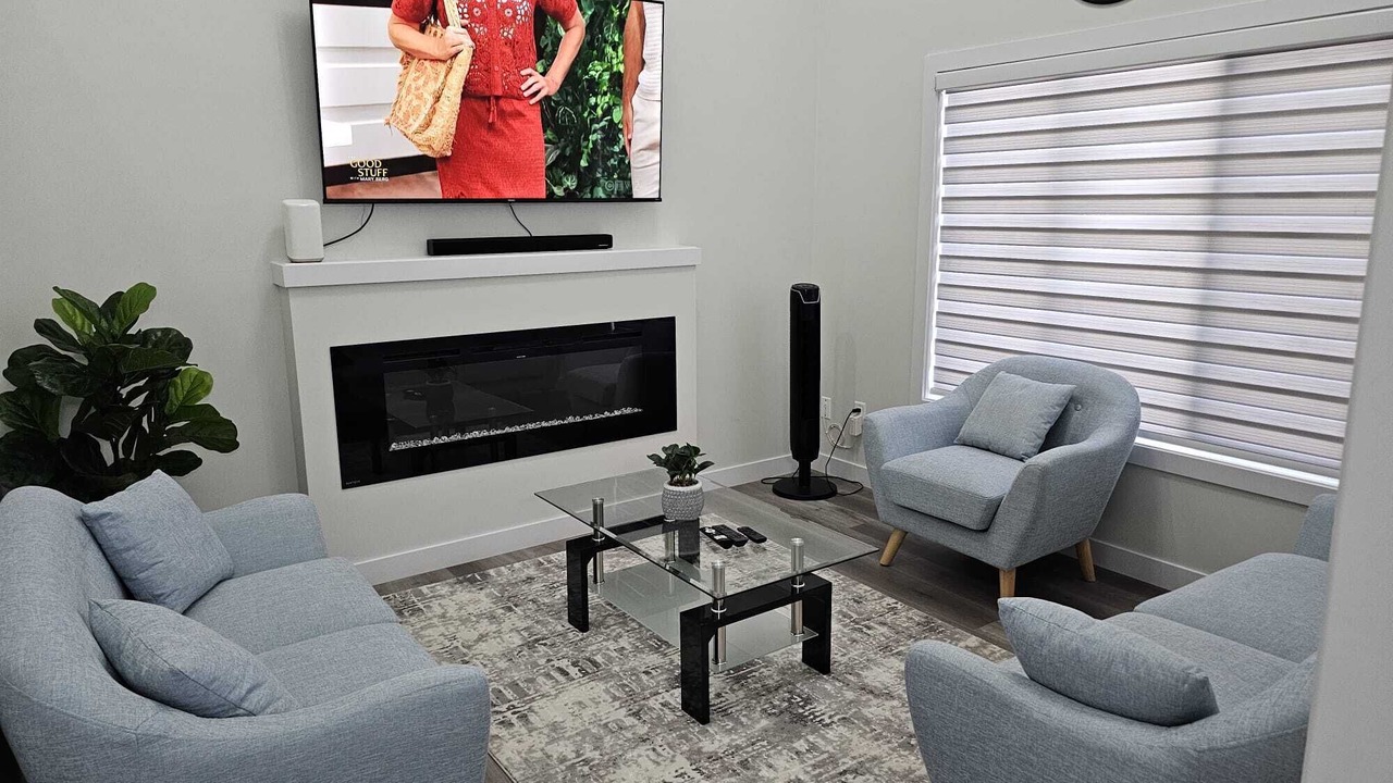 Photo of Livingroom in Southwest Edmonton
