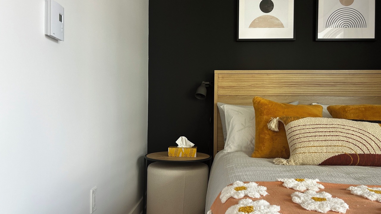 Photo of Bedroom in Griffintown