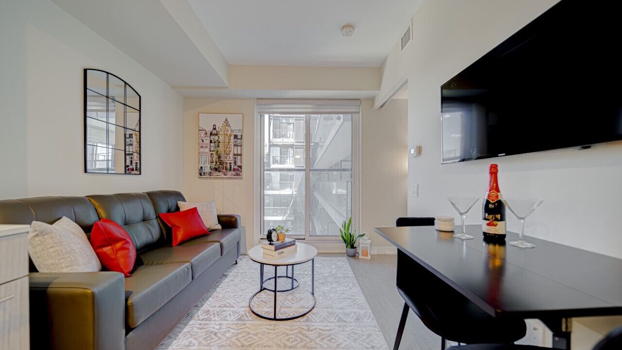 Photo of Bedroom in Garden District