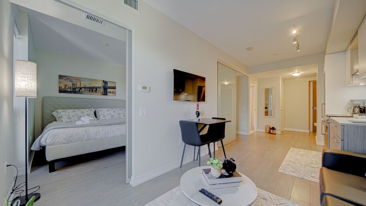 Photo of Bedroom in Garden District