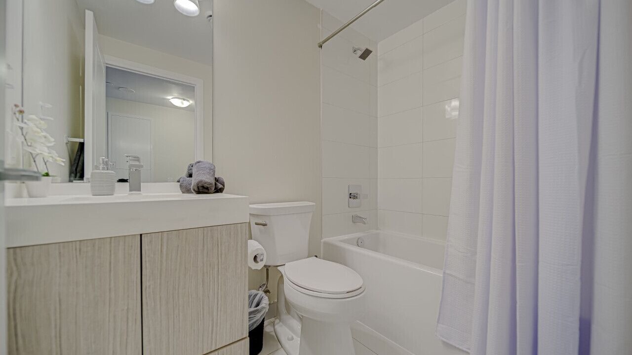 Photo of Bathroom in Garden District