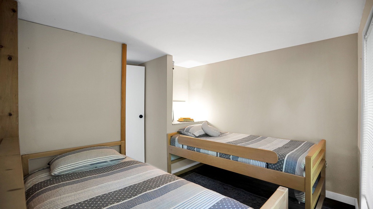 Photo of Bedroom in Calabogie