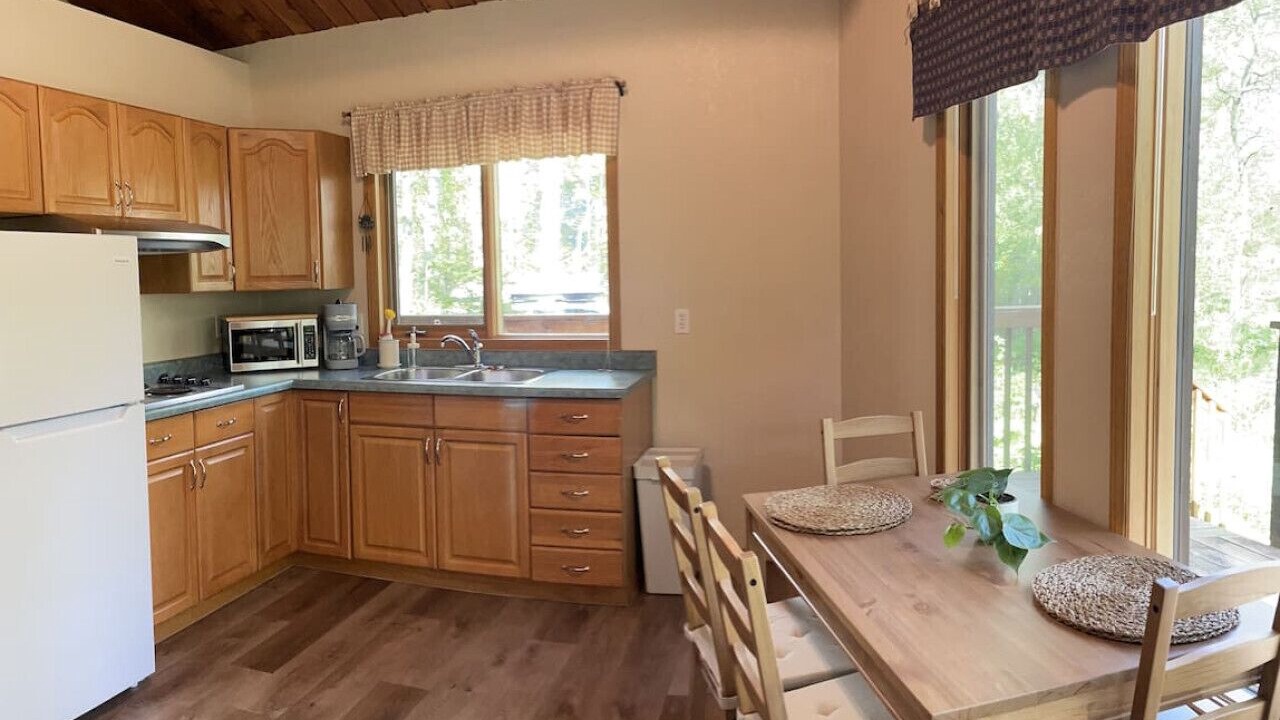Photo of Kitchen in Crowsnest Pass