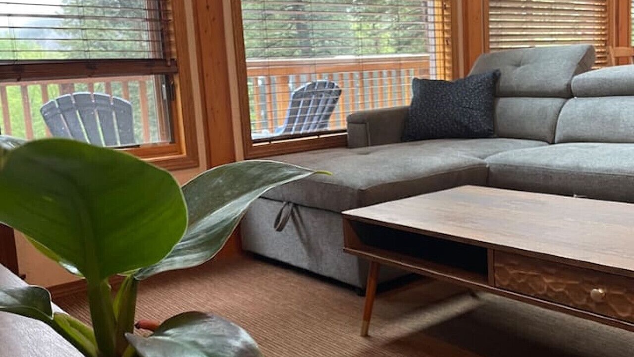 Photo of Livingroom in Crowsnest Pass