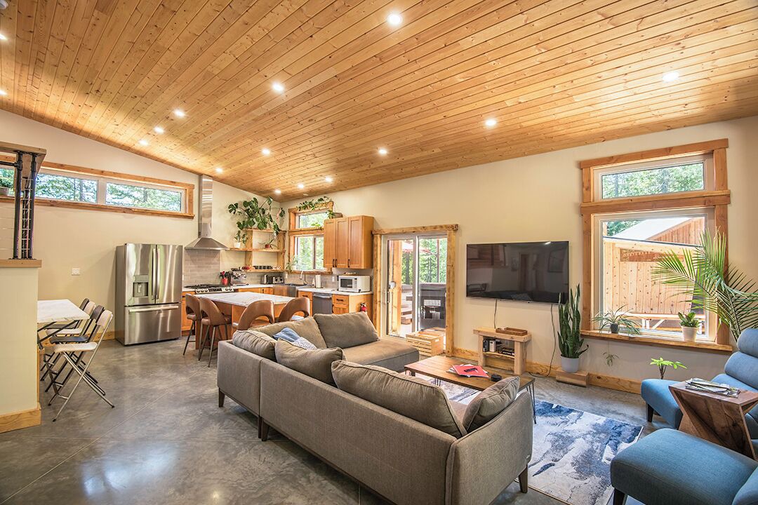 Photo of Livingroom in Rossland