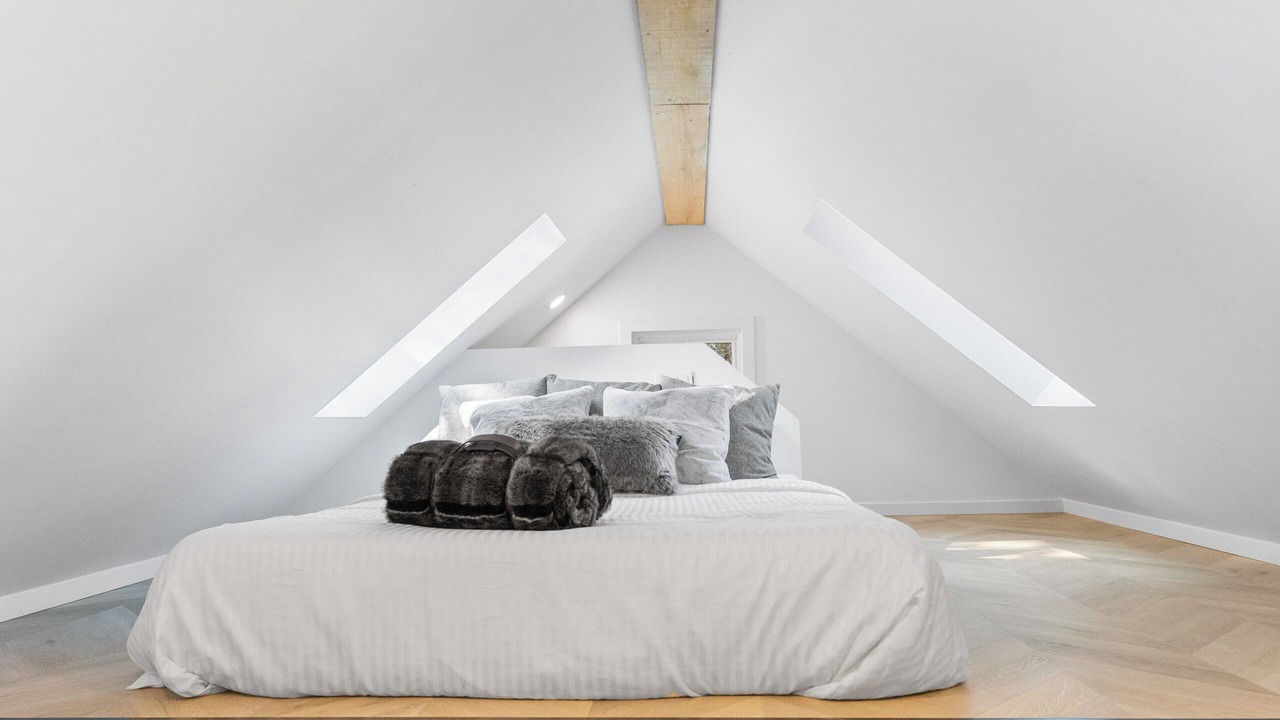 Photo of Bedroom in Val-des-Lacs