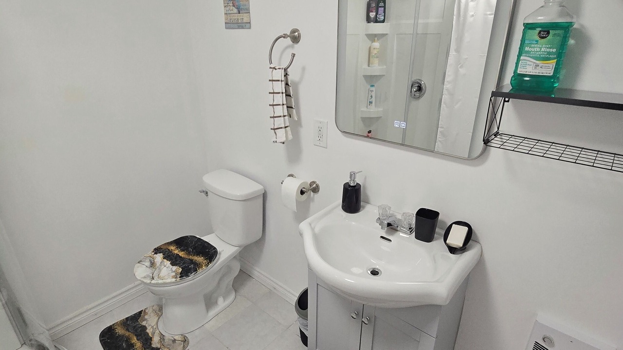 Photo of Bathroom in Terra Nova