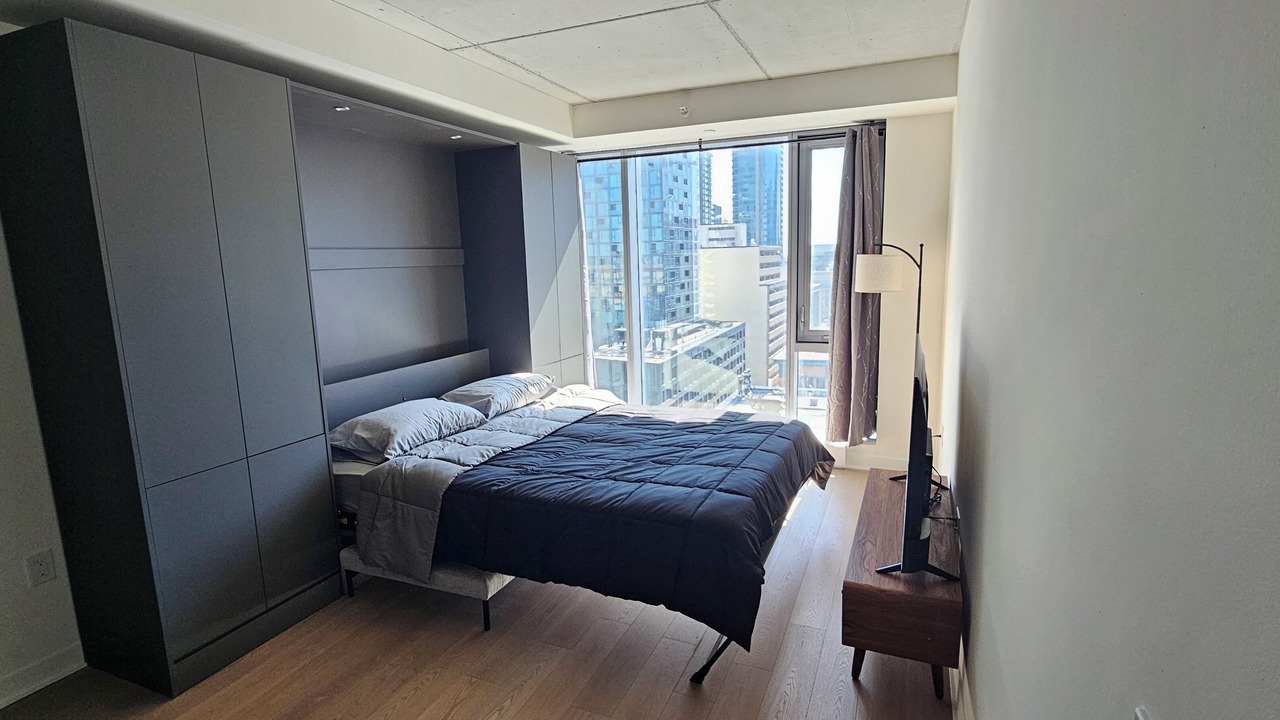 Photo of Bedroom in Quartier des Spectacles