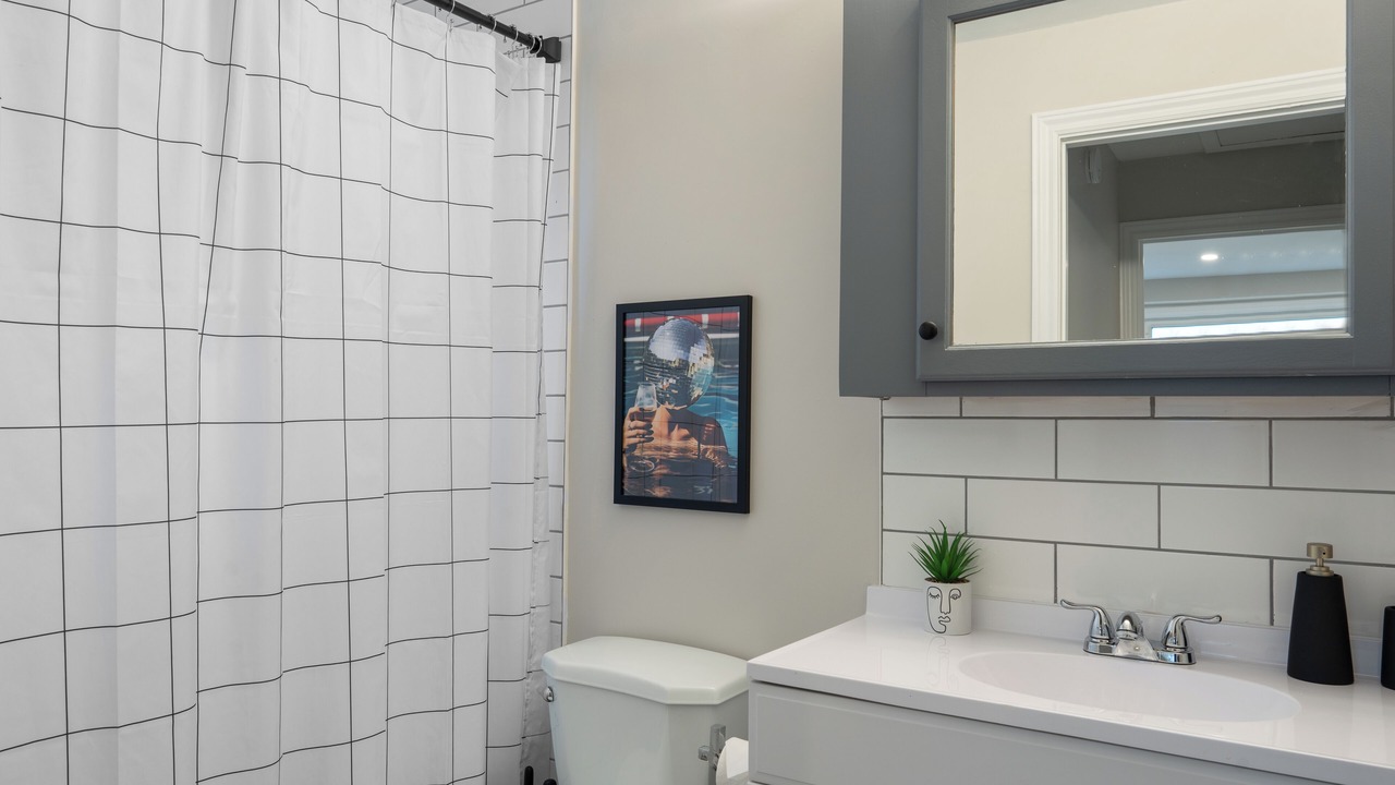 Photo of Bathroom in Dieppe