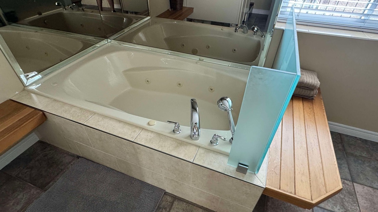Photo of Bathroom in Bridgeview