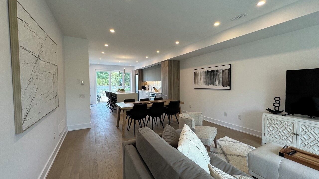 Photo of Livingroom in Gravenhurst