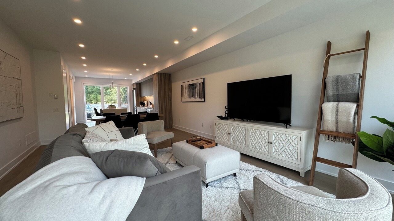 Photo of Livingroom in Gravenhurst