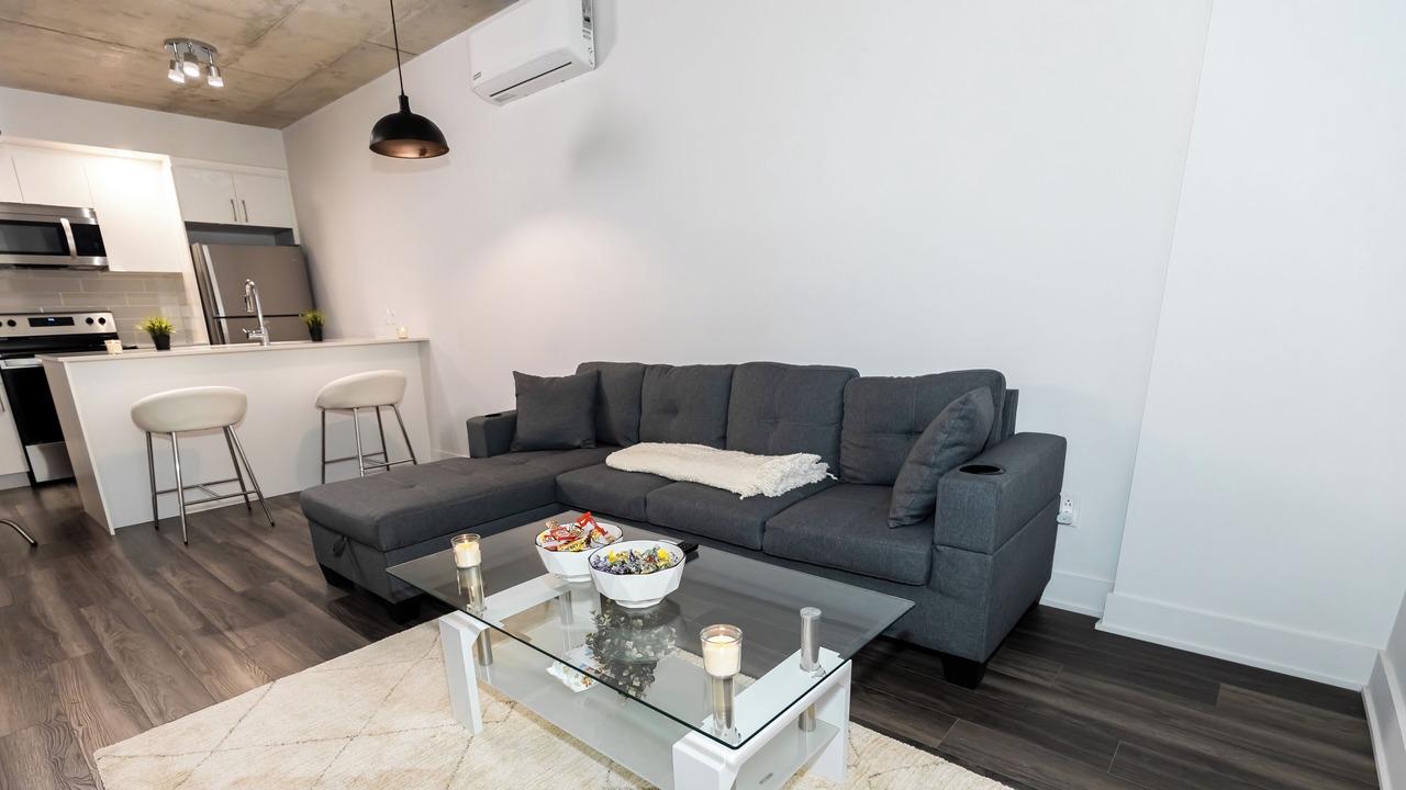 Photo of Livingroom in Mascouche
