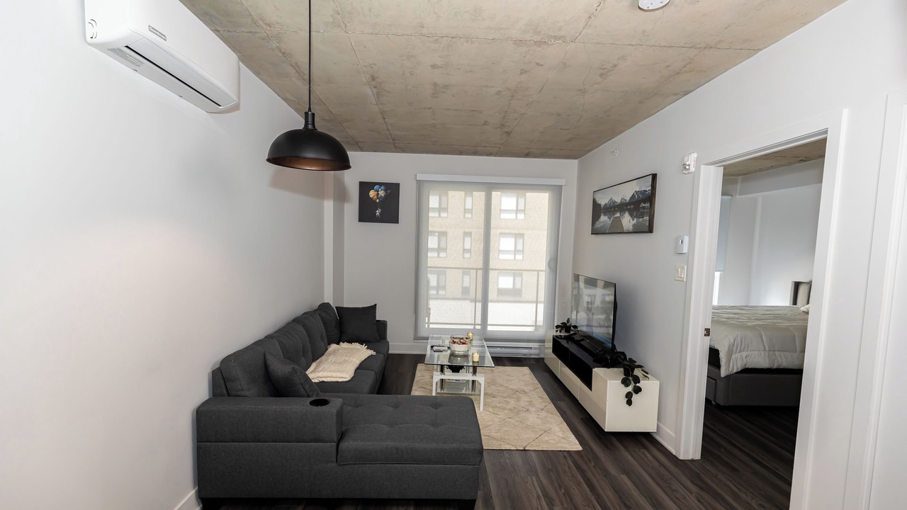 Photo of Livingroom in Mascouche