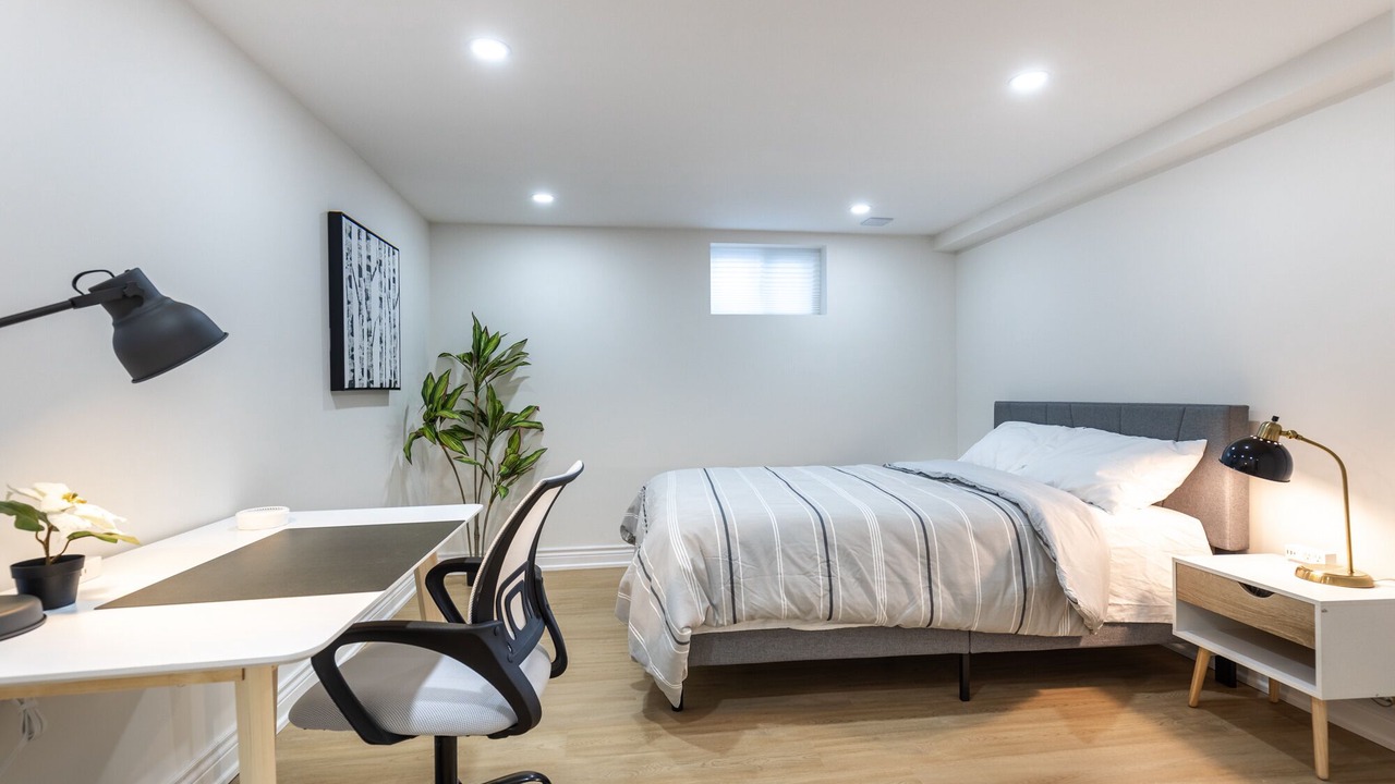 Photo of Bedroom in Richmond Hill