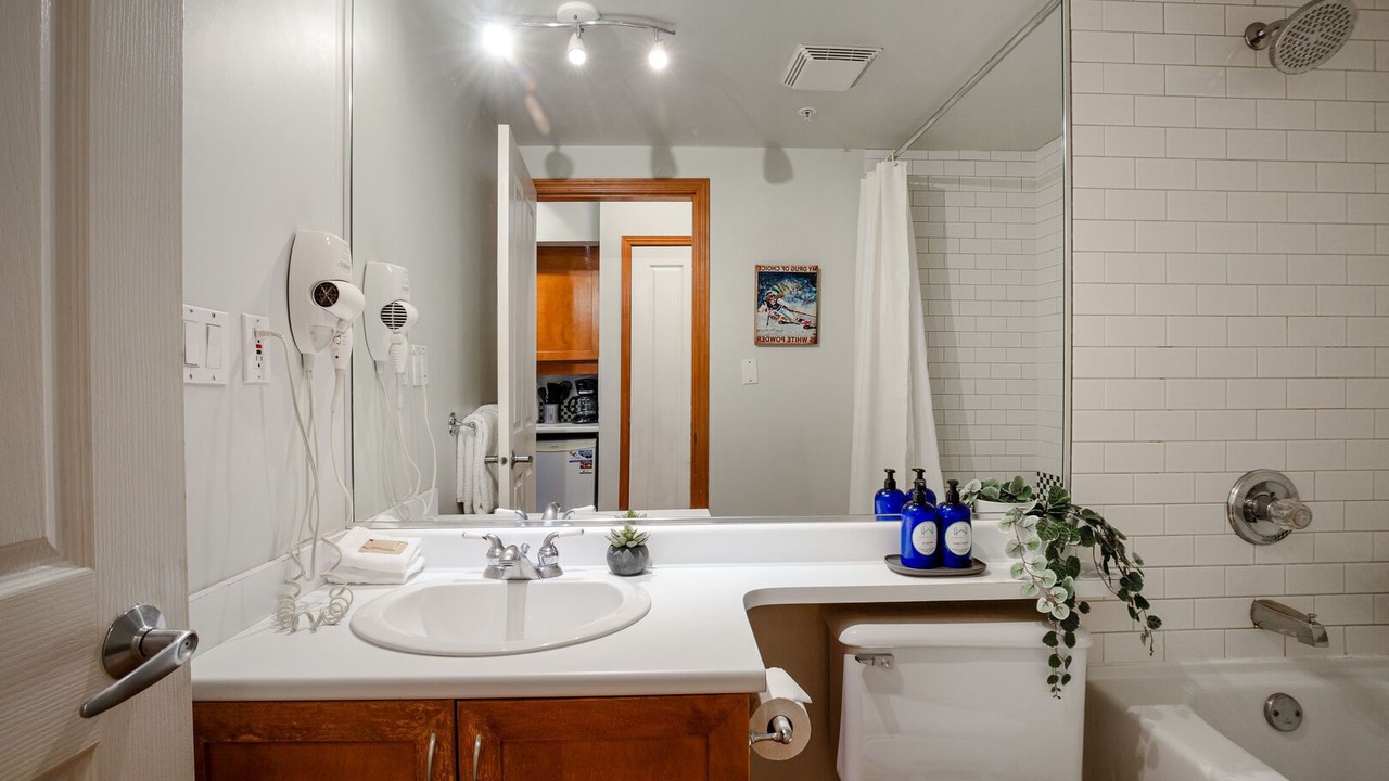 Photo of Bathroom in Village North