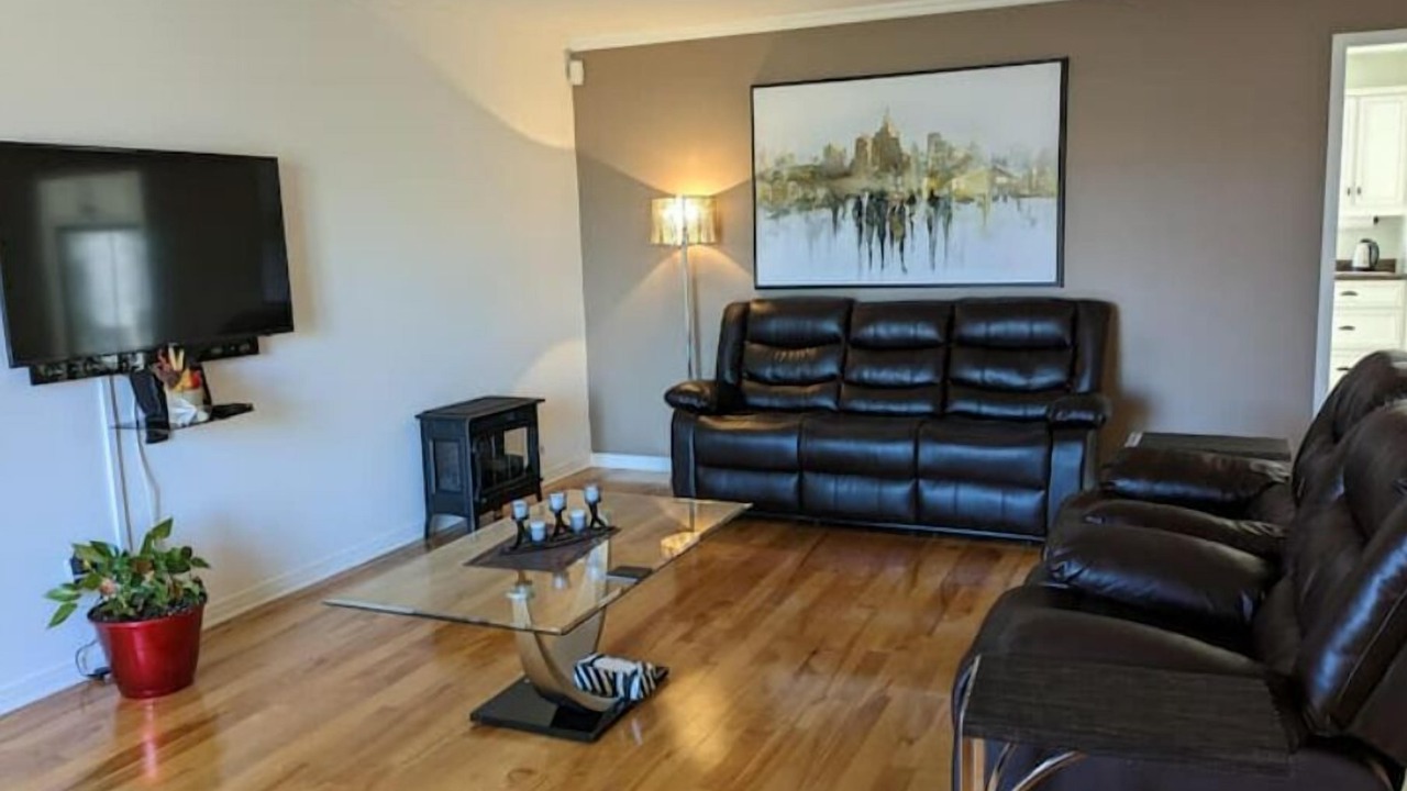 Photo of Livingroom in Sainte-Julie