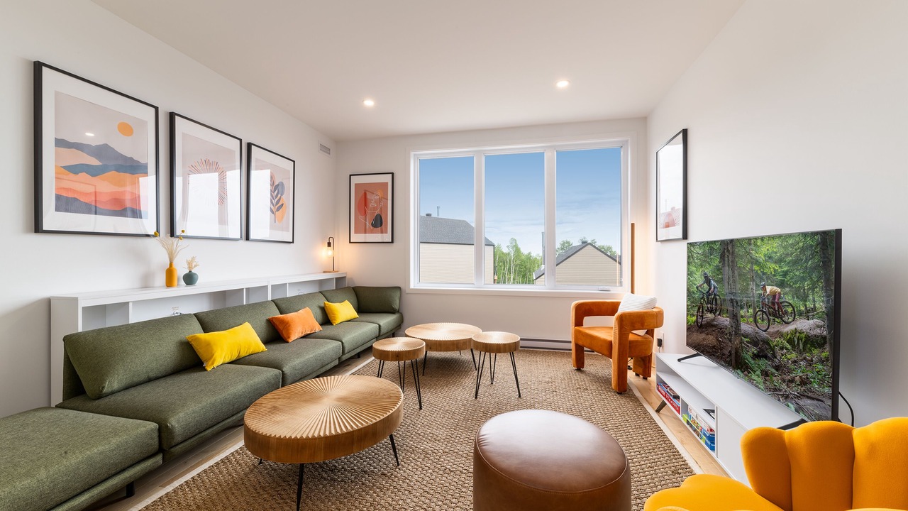Photo of Livingroom in Petite-Riviere-Saint-Francois