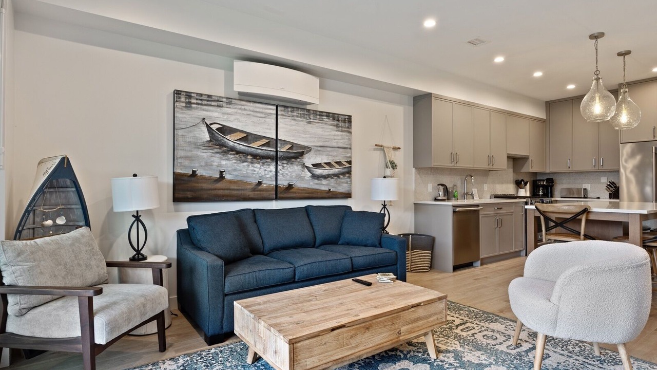 Photo of Livingroom in Black Creek