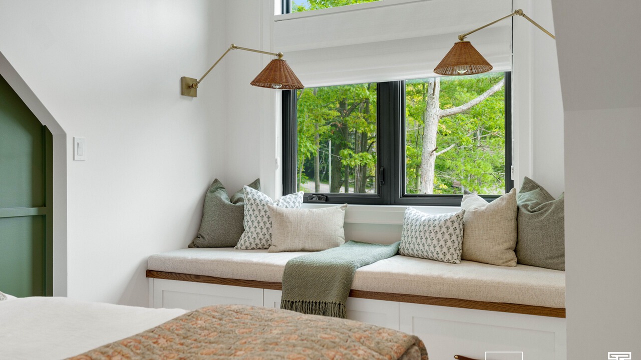 Photo of Bedroom in Georgian Bay