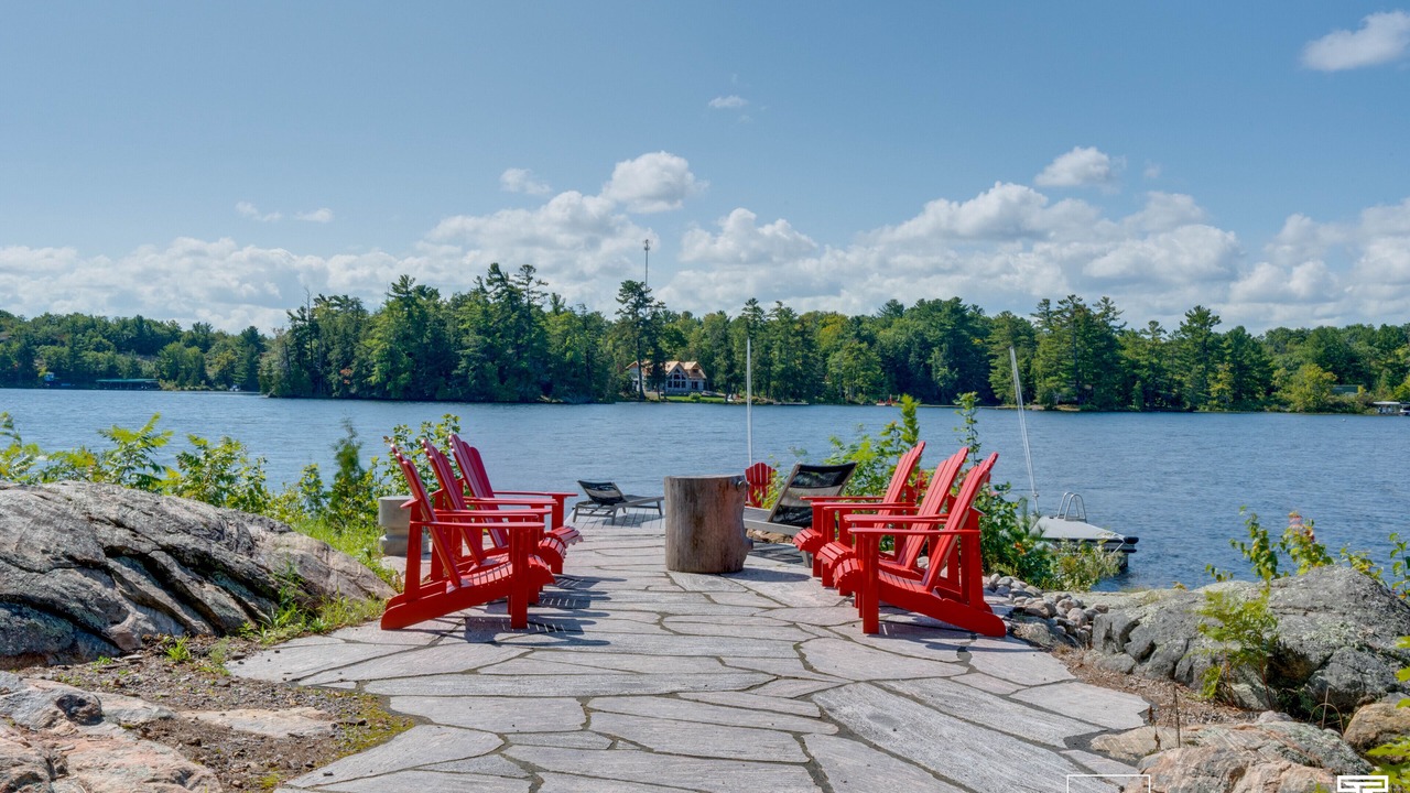 Photo of Patio Balcony in Georgian Bay