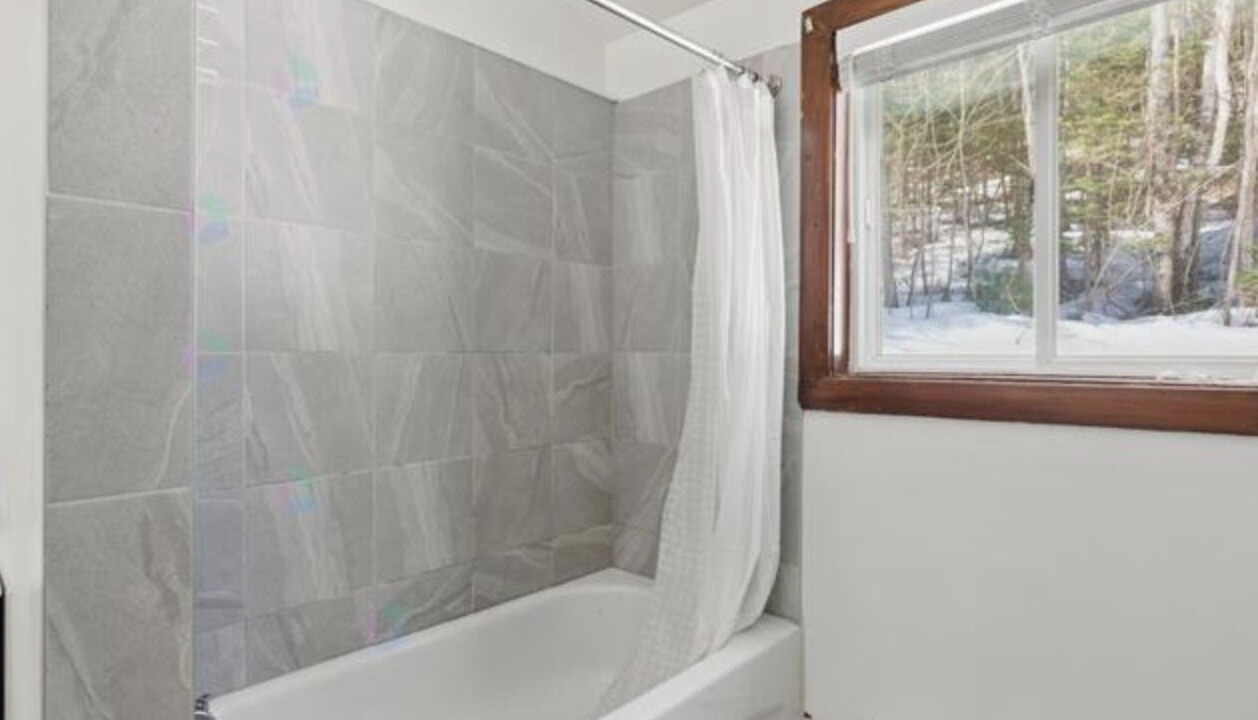 Photo of Bathroom in St-Adolphe-d'Howard