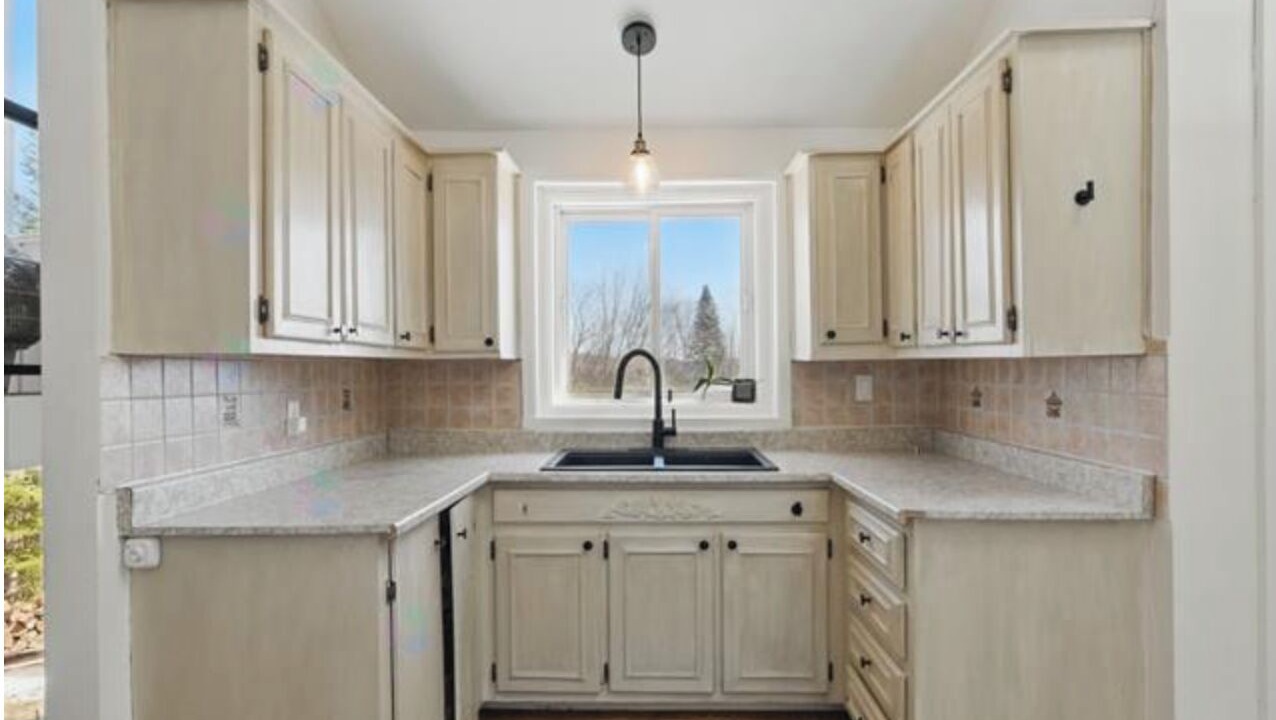 Photo of Kitchen in St-Adolphe-d'Howard