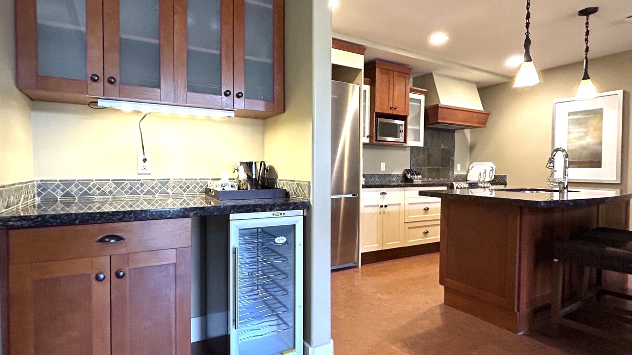 Photo of Kitchen in Cougar Creek