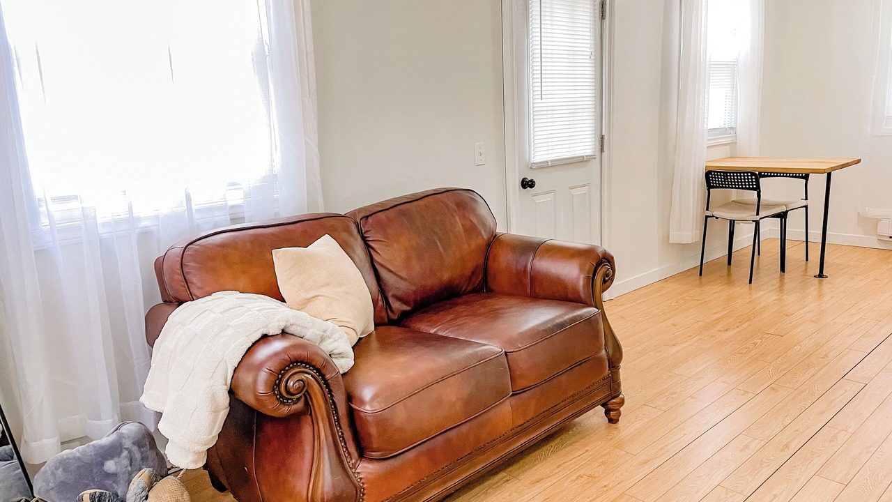 Photo of Livingroom in Stoney Creek