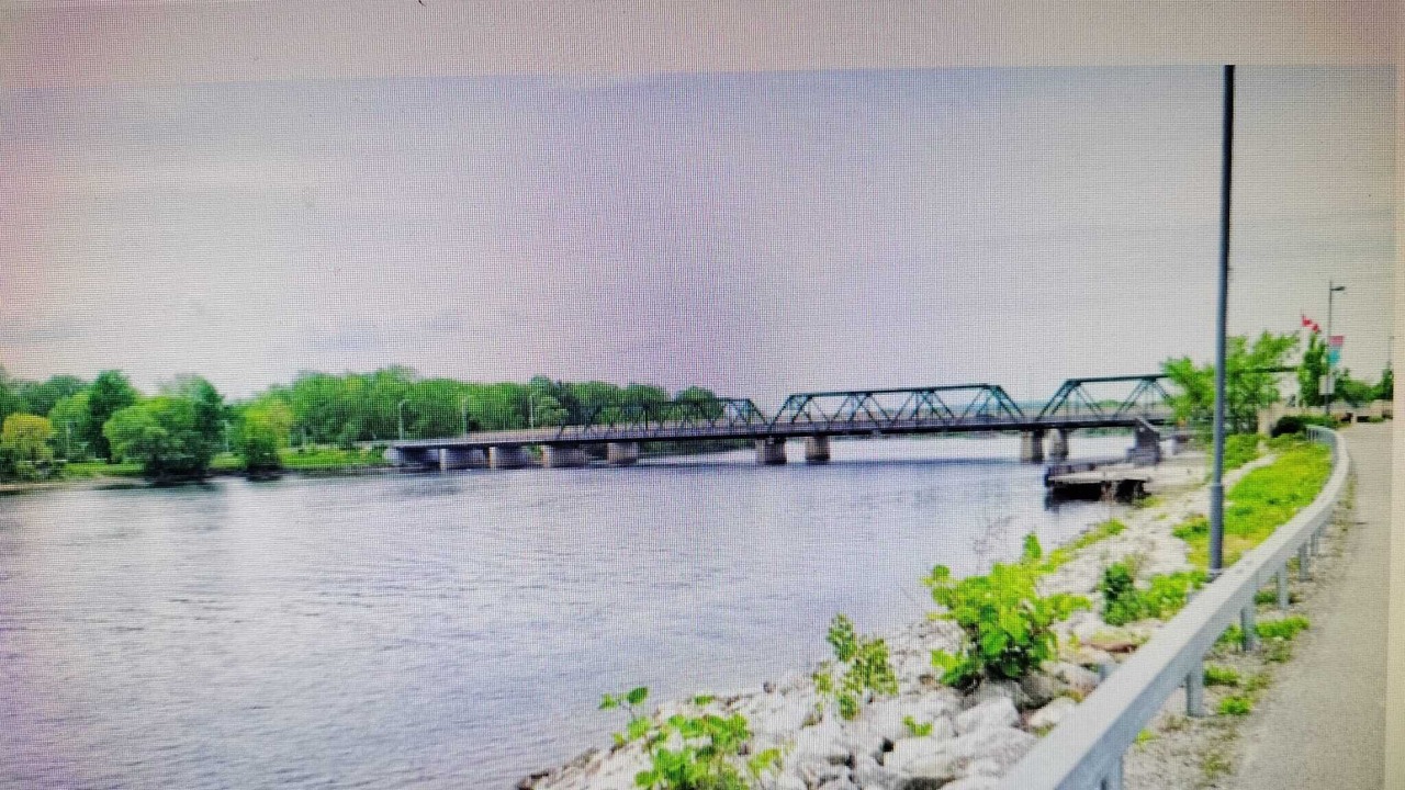 Photo of Others in Downtown Gatineau