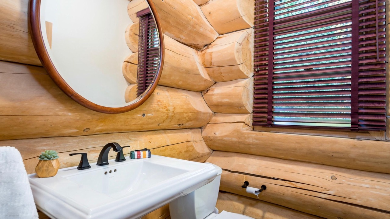 Photo of Bedroom in Craigleith