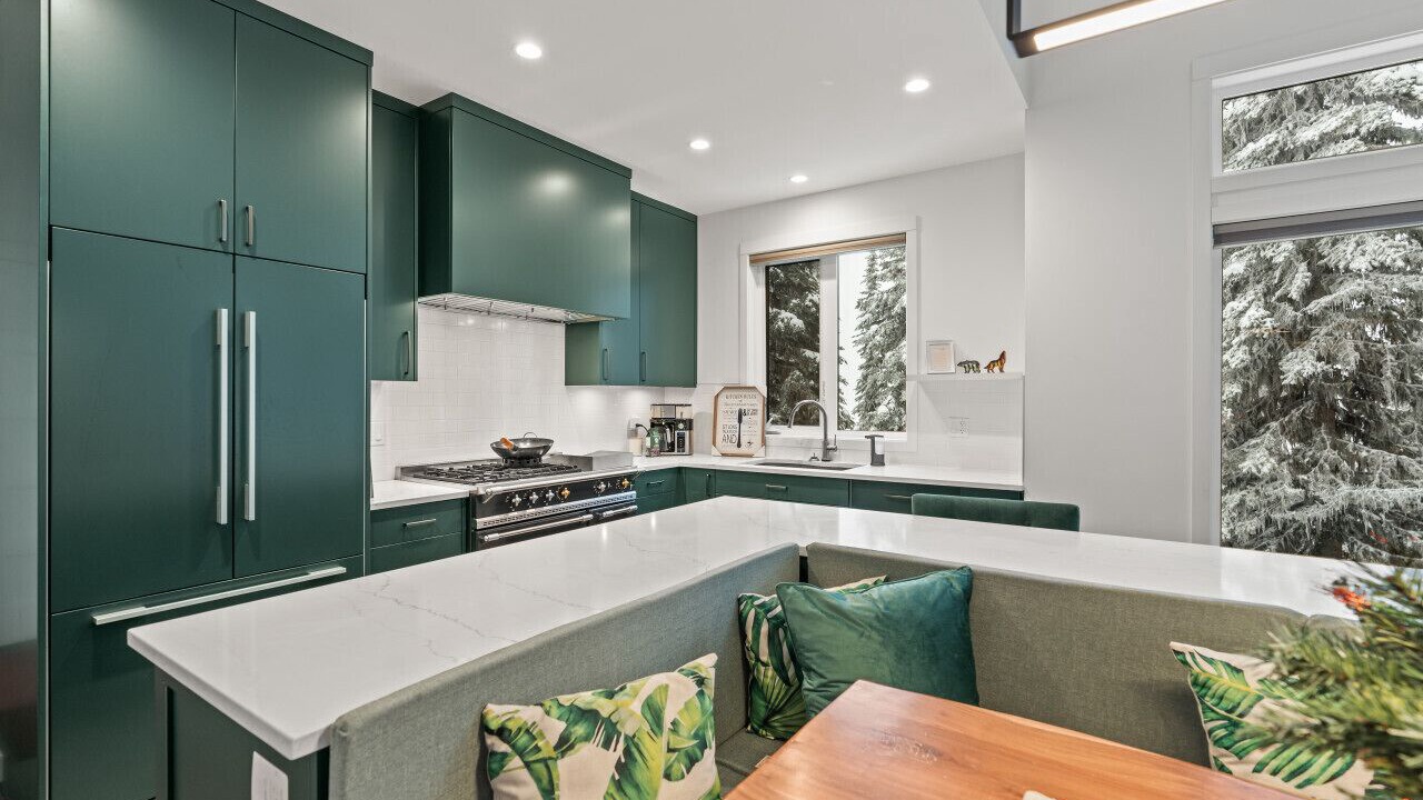 Photo of Kitchen in Silver Star Mountain