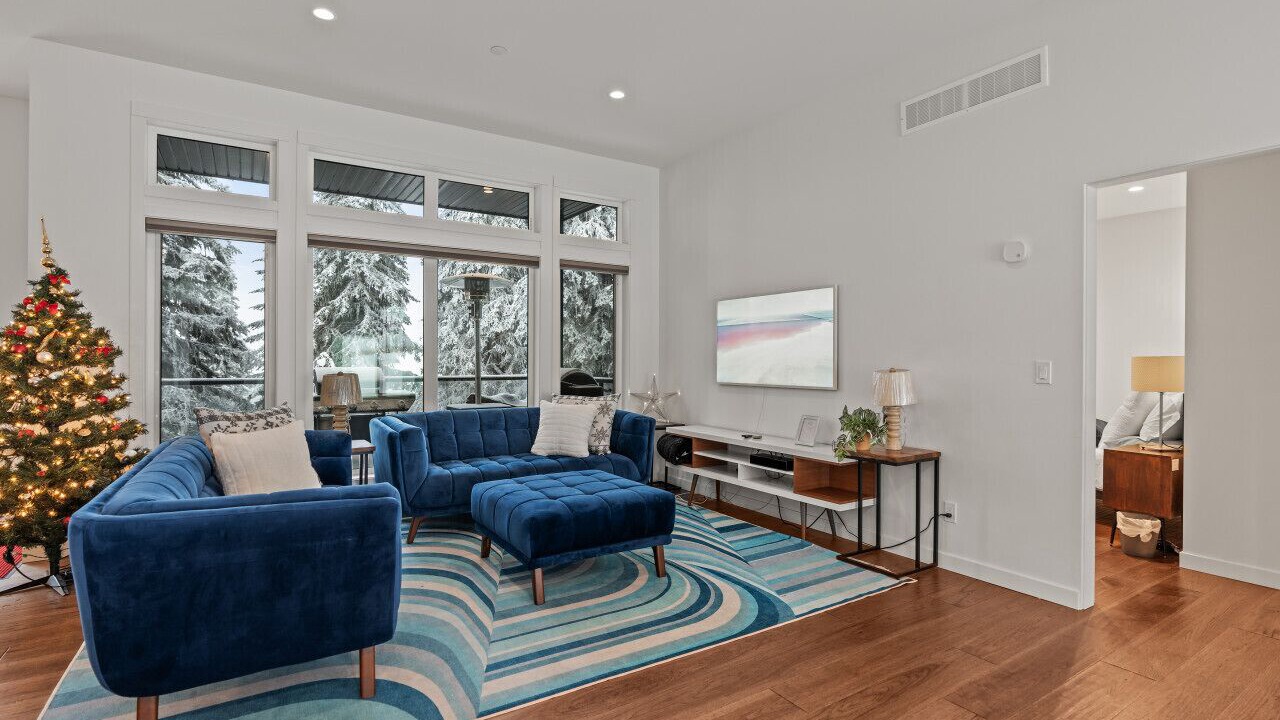 Photo of Bedroom in Silver Star Mountain
