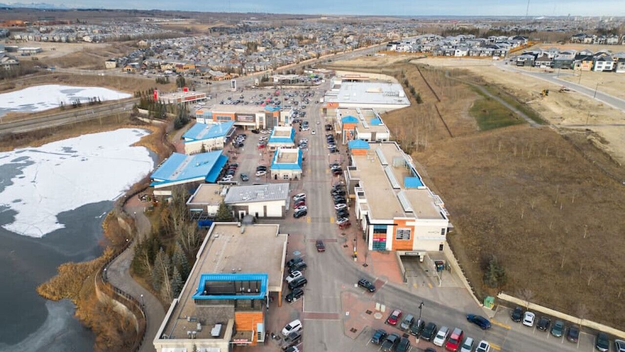 Photo of Others in Springbank Hill