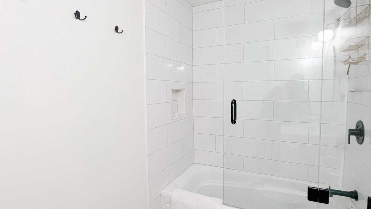 Photo of Bathroom in Marmora and Lake