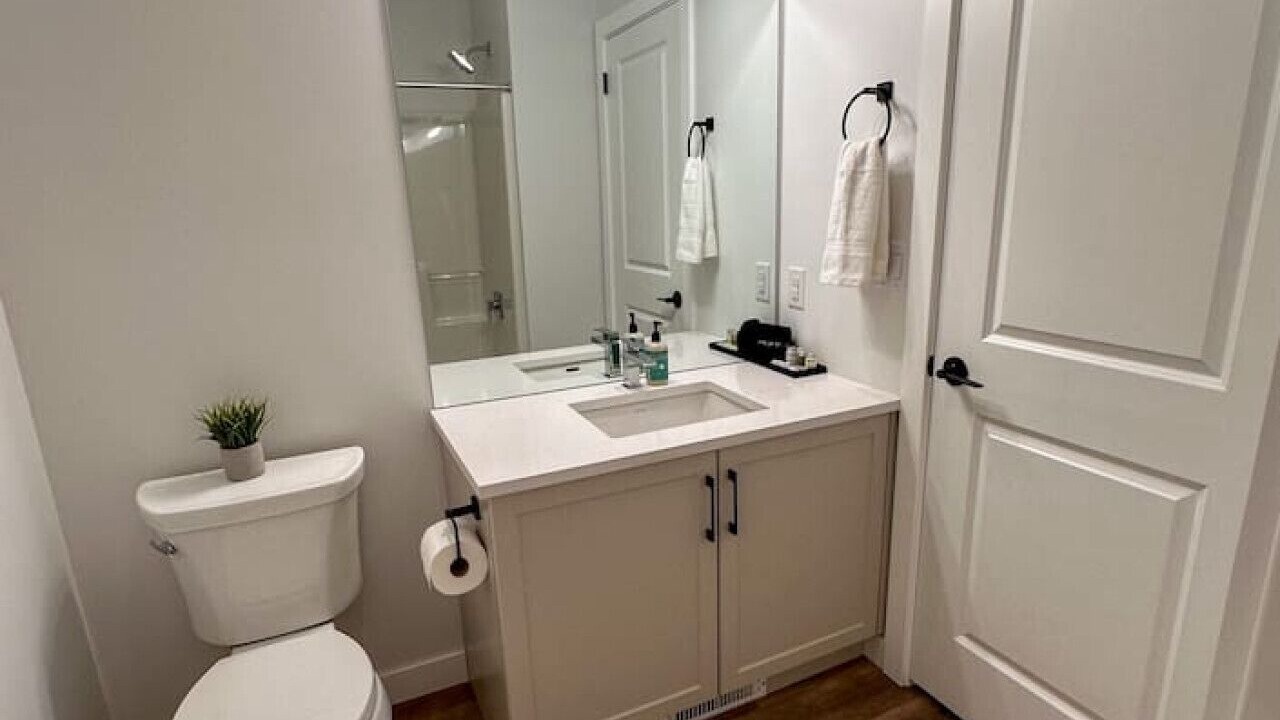 Photo of Bathroom in Gimli