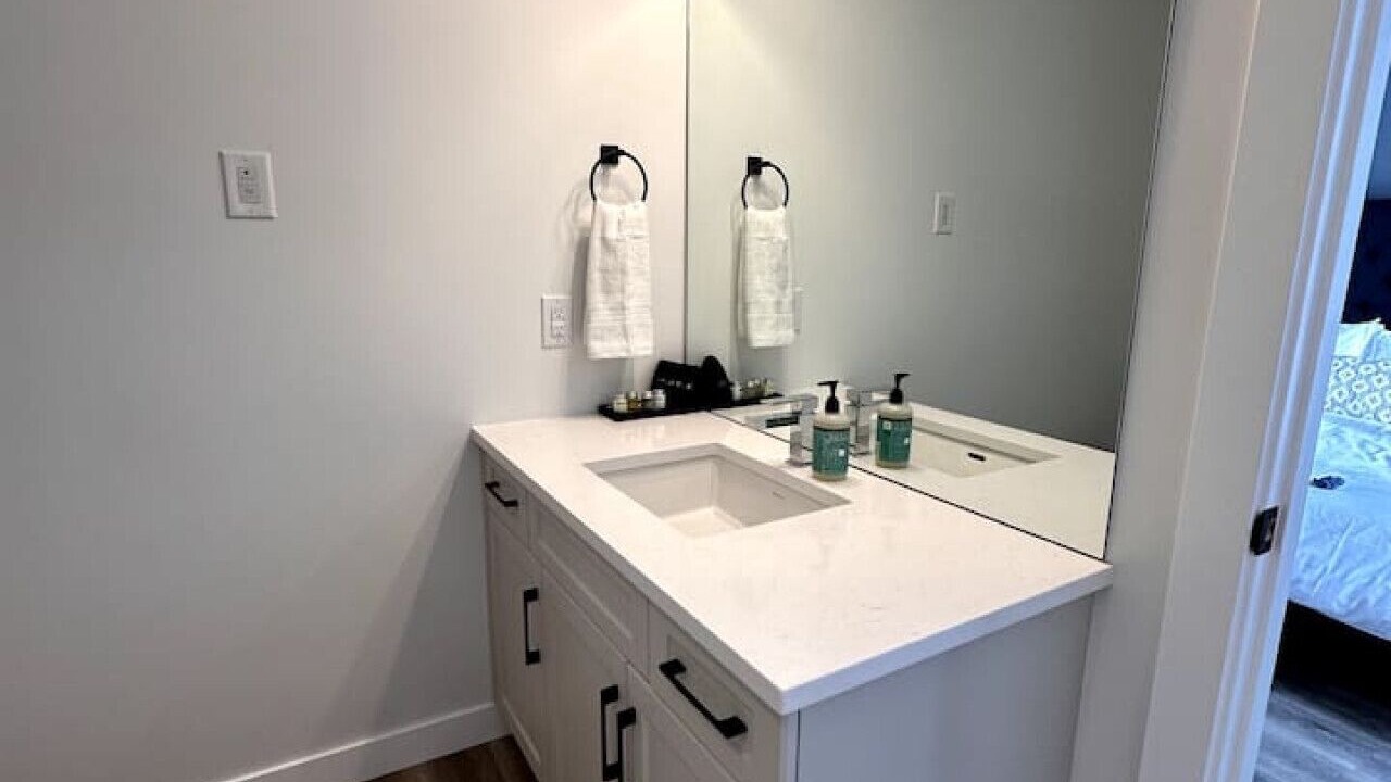 Photo of Bathroom in Gimli